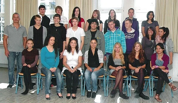 Eine Schulklasse in einem Klassenraum