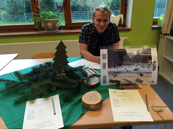 Pr&auml;sentation der Stadtwaldspiele der 9a